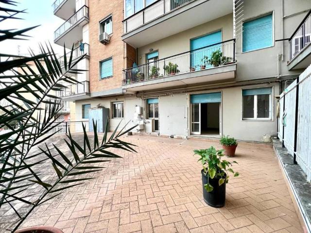 Appartamento in vendita a Napoli NA