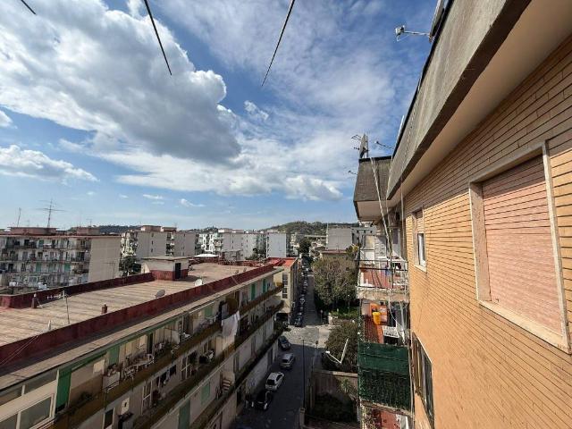 Appartamento in vendita a Napoli NA
