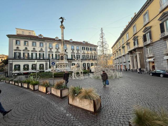 Appartamento in vendita a Napoli NA