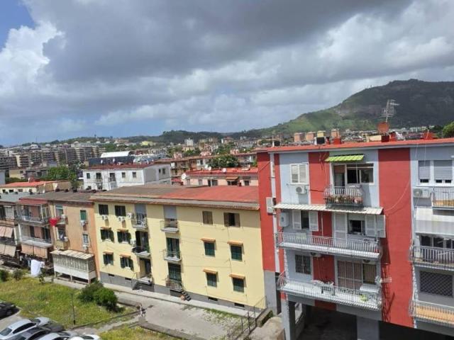 Appartamento in vendita a Napoli NA