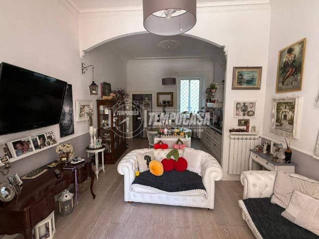Appartamento in vendita a Napoli NA