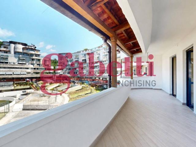 Appartamento in vendita a Napoli NA