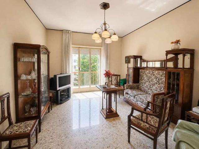 Appartamento in vendita a Napoli NA