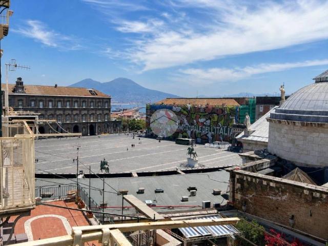 Appartamento in vendita a Napoli NA
