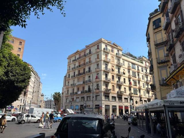 Appartamento in vendita a Napoli NA