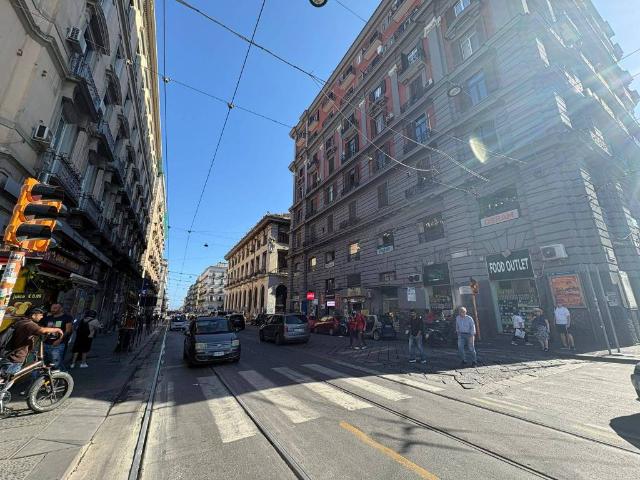 Appartamento in vendita a Napoli NA