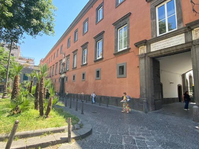 Appartamento in vendita a Napoli NA