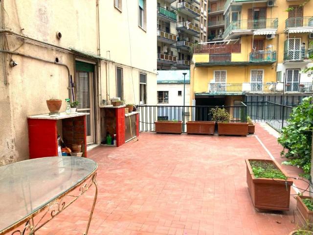 Appartamento in vendita a Napoli NA