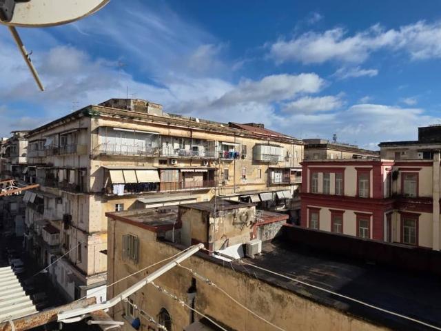Appartamento in vendita a Napoli NA