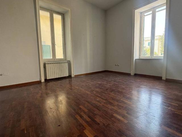 Appartamento in vendita a Napoli NA