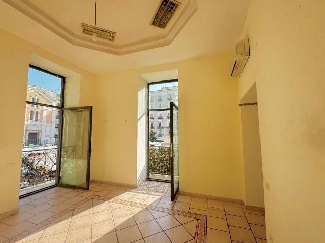 Appartamento in vendita a Napoli NA