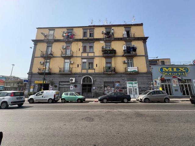 Appartamento in vendita a Napoli NA