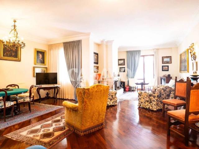 Appartamento in vendita a Napoli NA