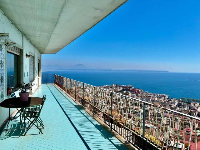 Appartamento in vendita a Napoli NA