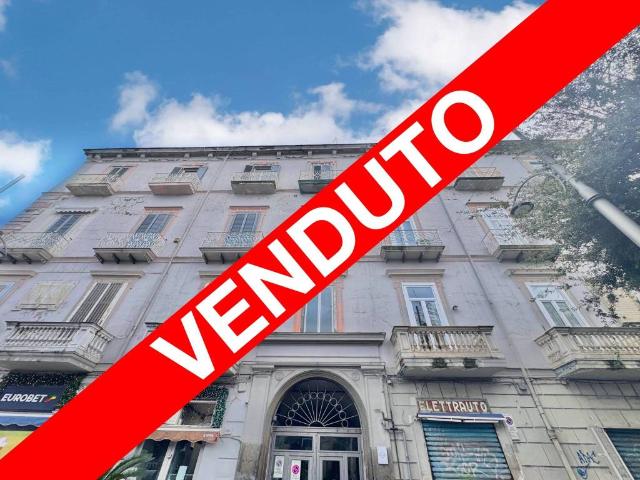 Appartamento in vendita a Napoli NA