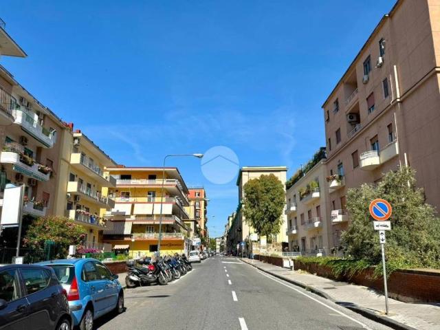Appartamento in vendita a Napoli NA