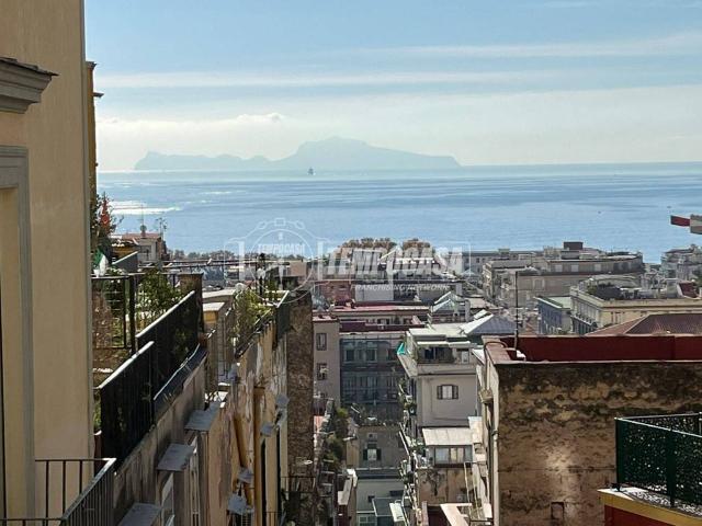 Appartamento in vendita a Napoli NA