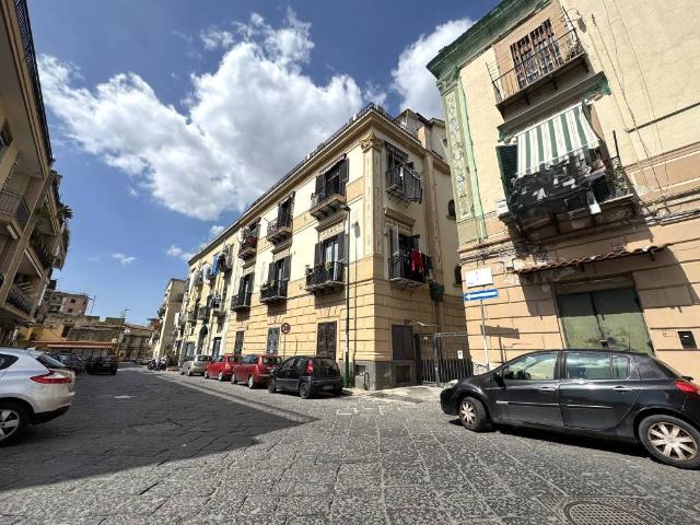 Appartamento in vendita a Napoli NA