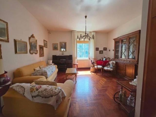 Appartamento in vendita a Napoli NA