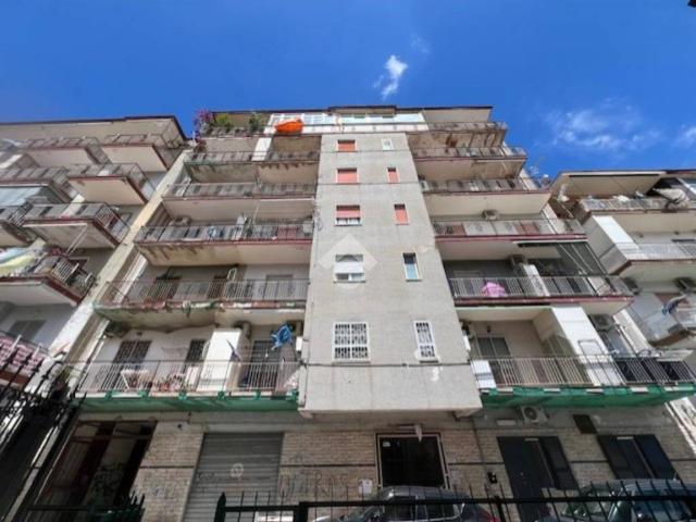 Appartamento in vendita a Napoli NA