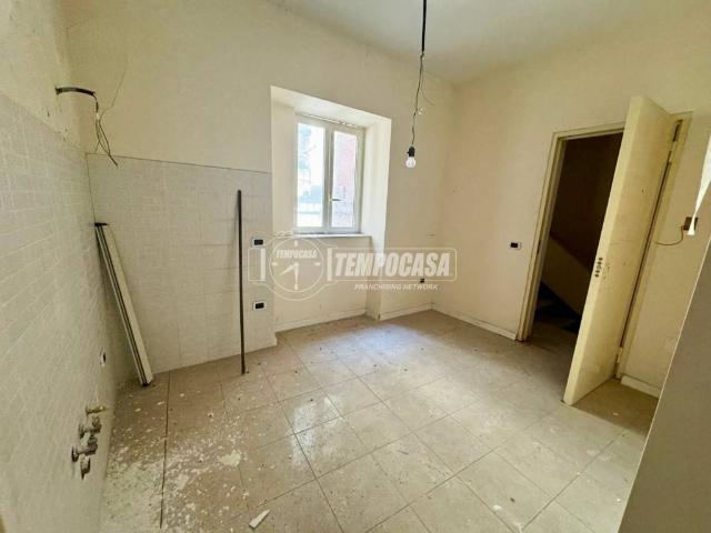 Appartamento in vendita a Napoli NA
