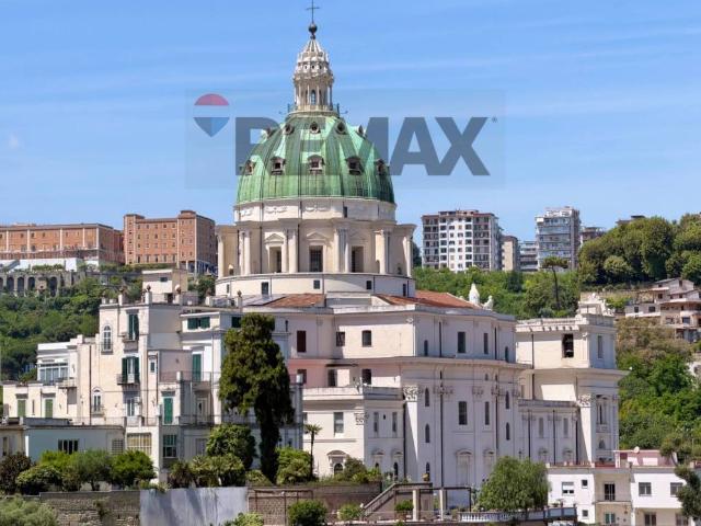 Appartamento in vendita a Napoli NA