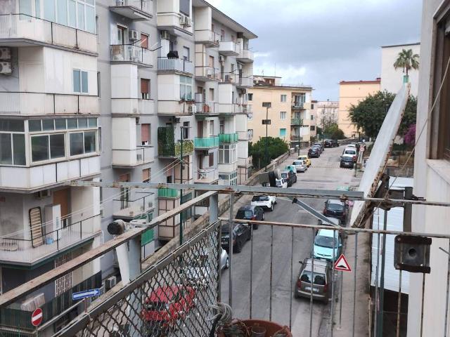 Appartamento in vendita a Napoli NA