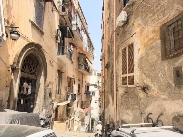 Appartamento in vendita a Napoli NA