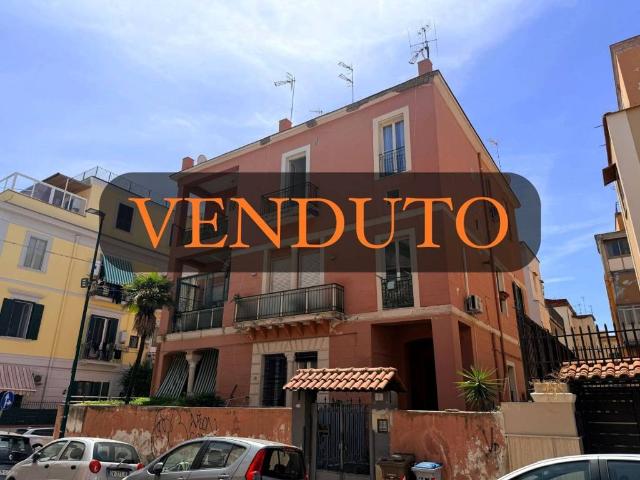 Appartamento in vendita a Napoli NA