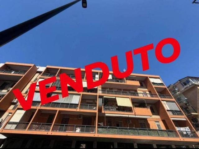 Appartamento in vendita a Napoli NA