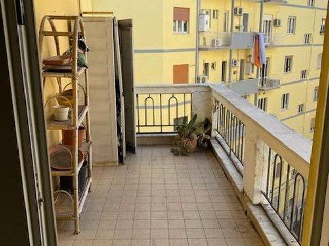 Appartamento in vendita a Napoli NA