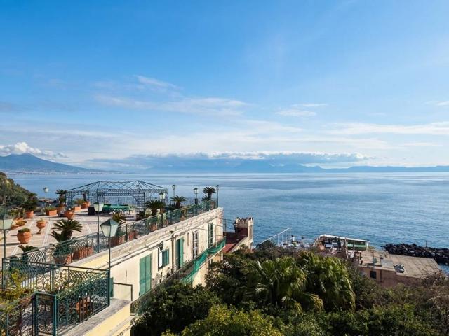 Appartamento in vendita a Napoli NA