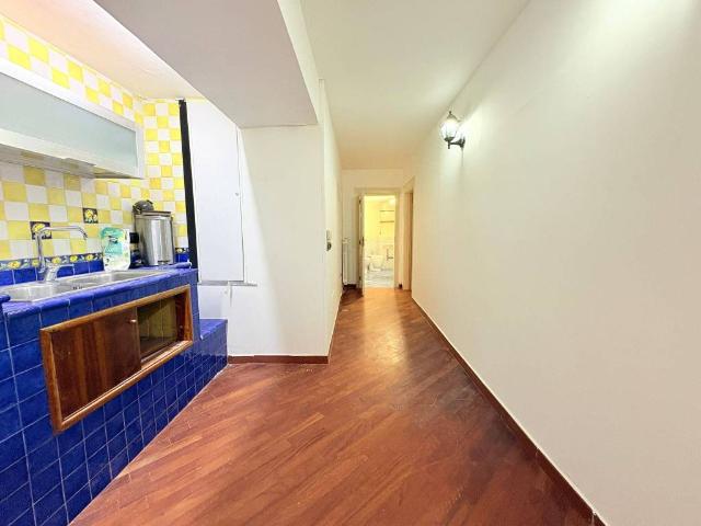 Appartamento in vendita a Napoli NA