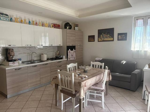 Appartamento in vendita a Napoli NA