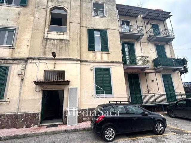 Appartamento in vendita a Napoli NA