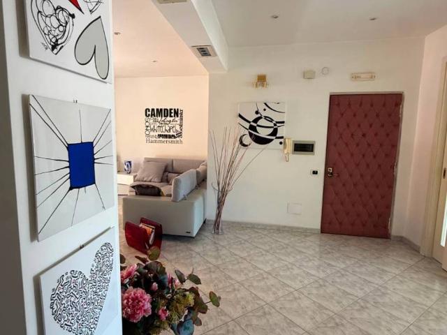Appartamento in vendita a Napoli NA