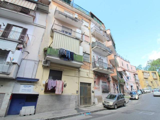 Appartamento in vendita a Napoli NA