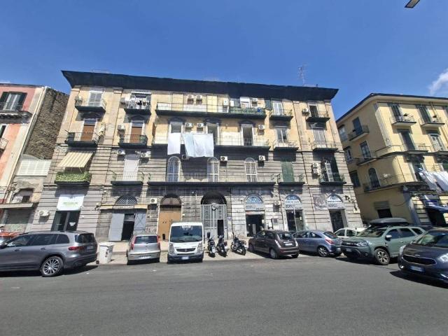 Appartamento in vendita a Napoli NA
