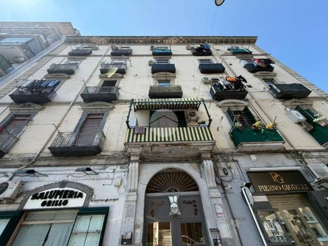 Appartamento in vendita a Napoli NA