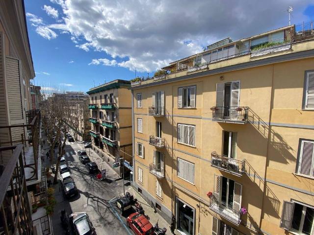 Appartamento in vendita a Napoli NA
