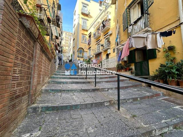 Appartamento in vendita a Napoli NA