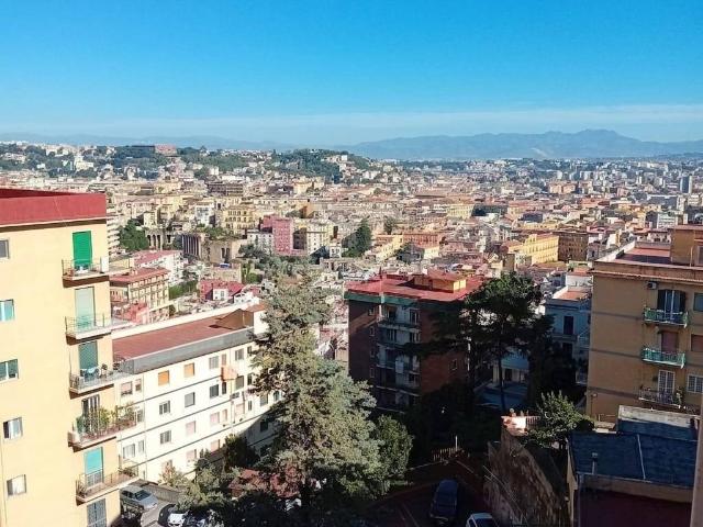 Appartamento in vendita a Napoli NA