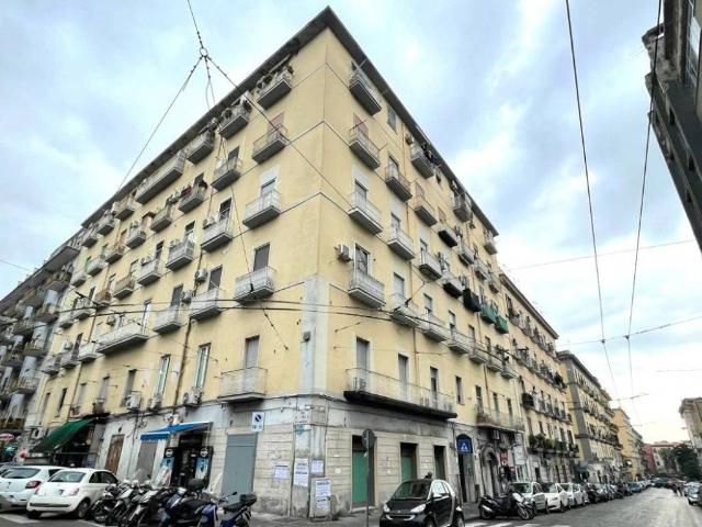 Appartamento in vendita a Napoli NA