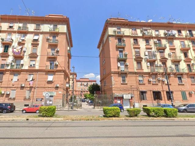Appartamento in vendita a Napoli NA