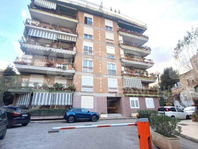 Appartamento in vendita a Napoli NA