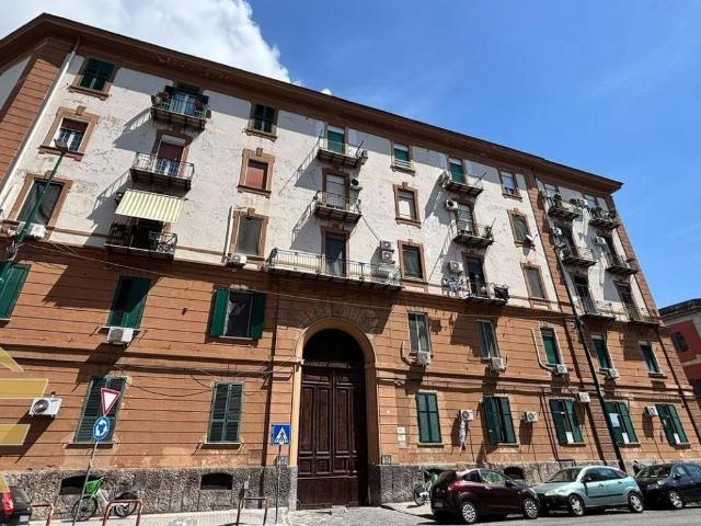 Appartamento in vendita a Napoli NA
