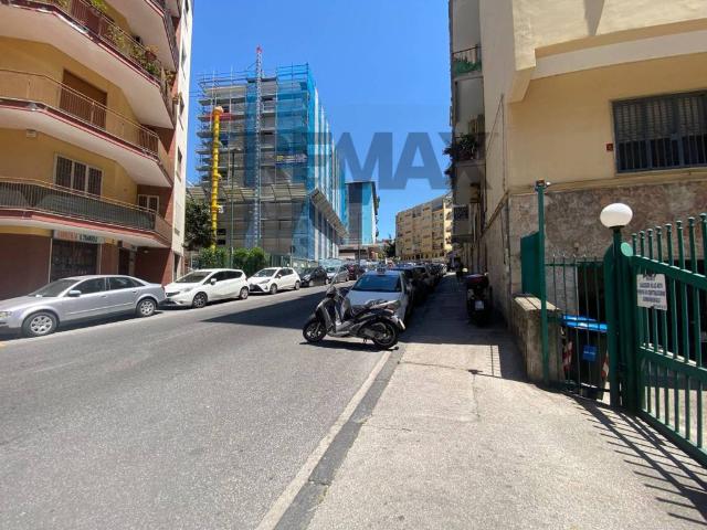Appartamento in vendita a Napoli NA