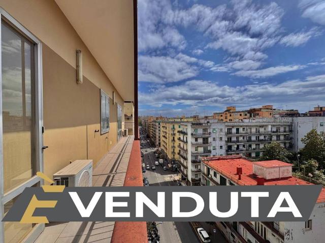 Appartamento in vendita a Napoli NA