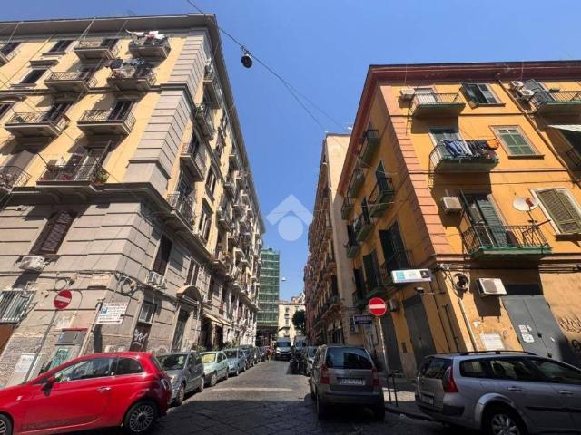 Appartamento in vendita a Napoli NA