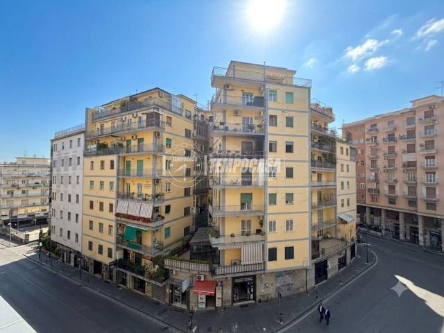 Appartamento in vendita a Napoli NA